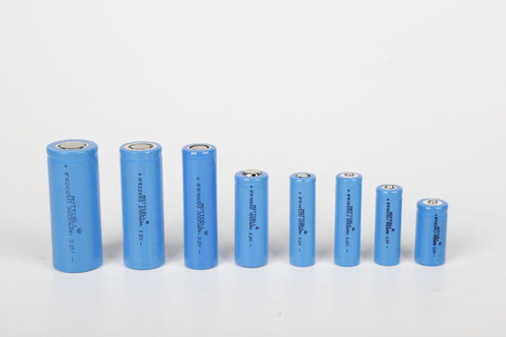 18650 3.7V Batteria solare agli ioni di litio ricaricabile Lifepo4 Celle di batteria a ciclo profondo