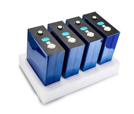 3.2V LiFePO4 CATL Batteria agli ioni di litio 310ah 320ah Lungo ciclo di vita