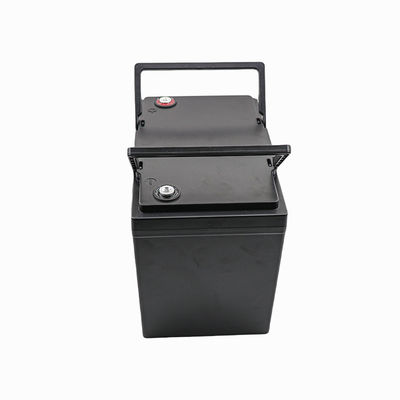 IP67 12V LiFePO4 batteria ricaricabile 6000G terminale M8 per una durata prolungata